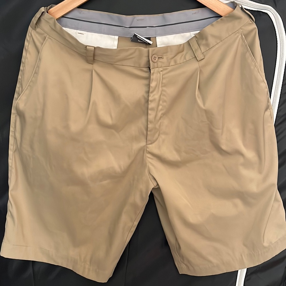 Nike golf shorts